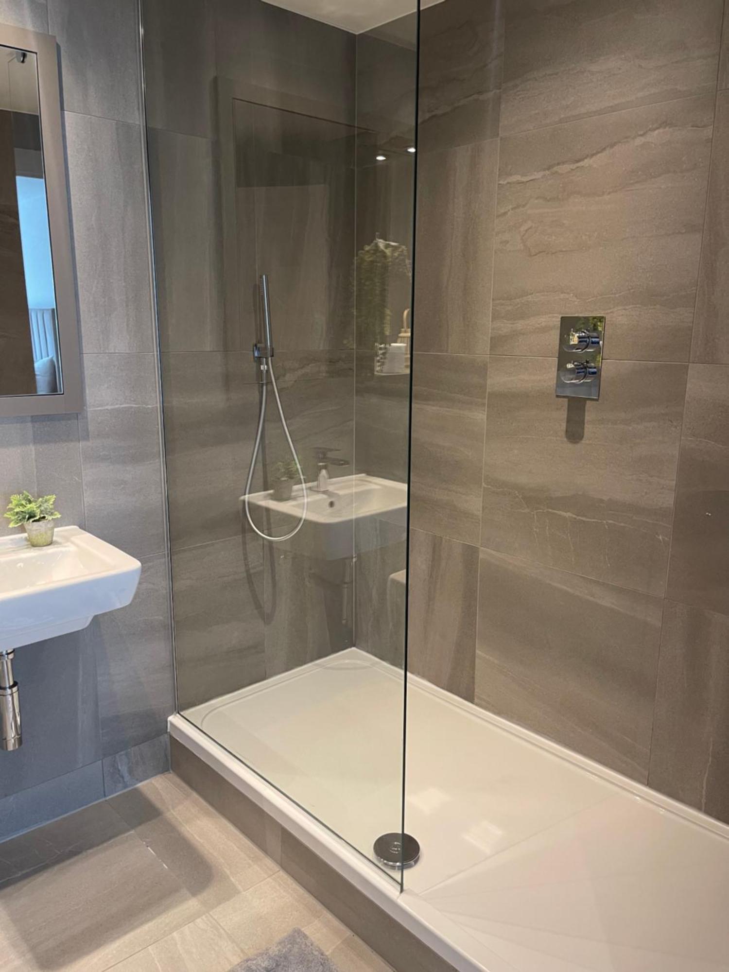 Modern 2 Bedroom City Centre Apartment W Balcony Manchester Dış mekan fotoğraf